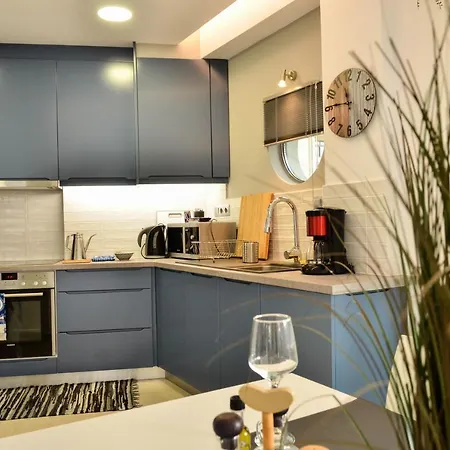 Lavish Stay Appartement Kalamata
