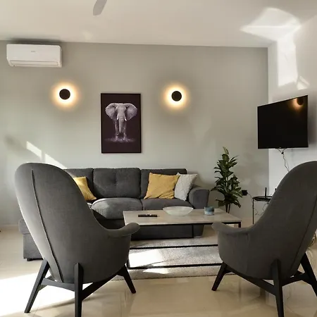 Lavish Stay Appartement *