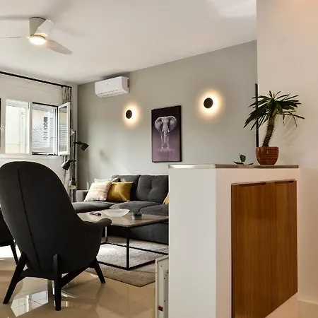 Lavish Stay Appartement Kalamata